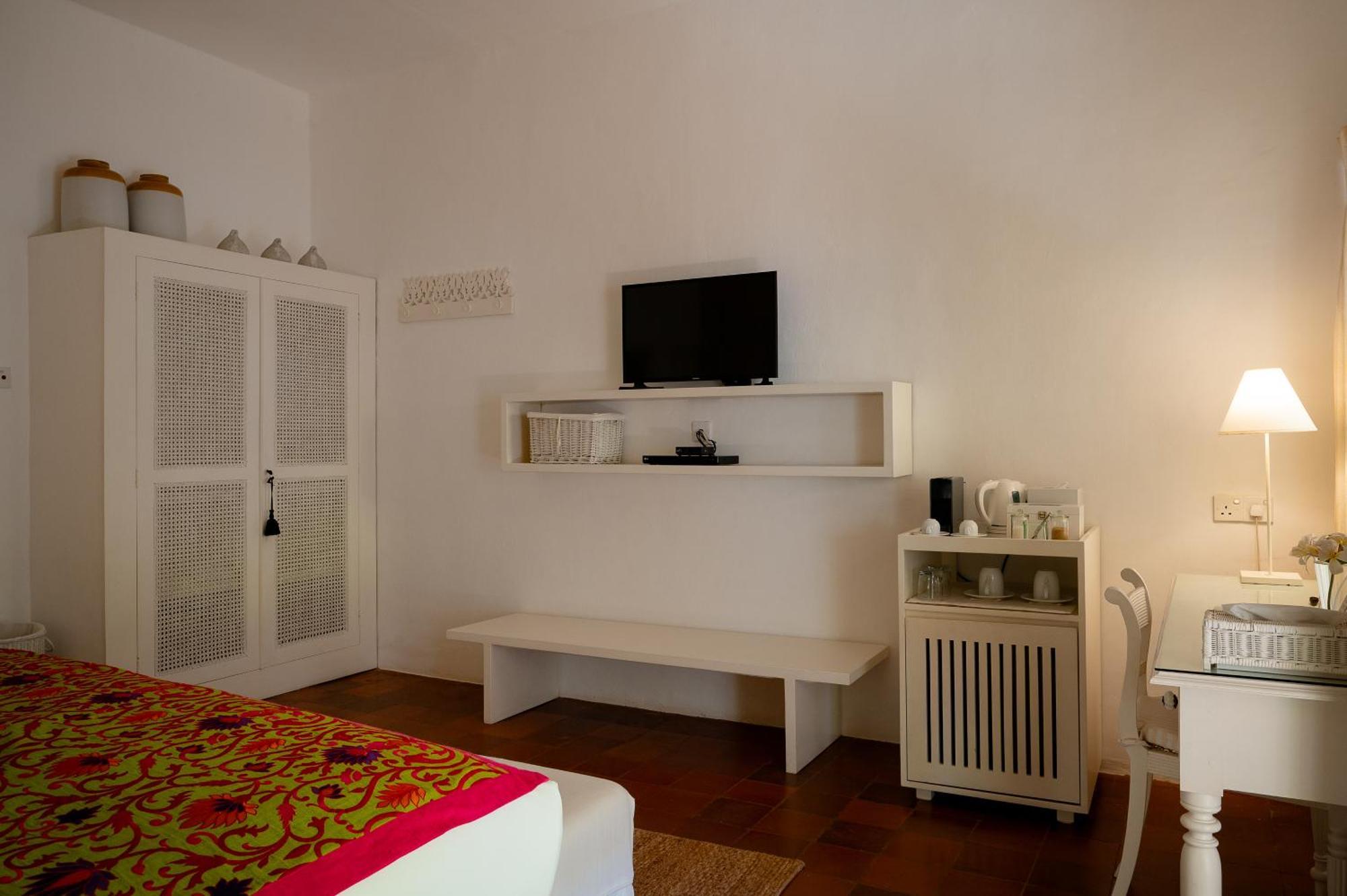 Nyne Hotels Rock Villa, Bentota Kültér fotó